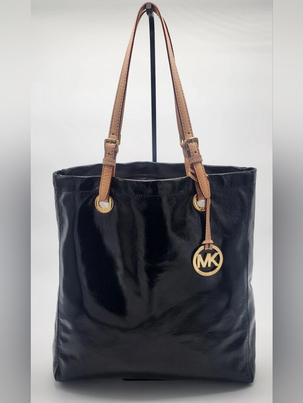 Michael Kors Jet Set Patent Leather Tote Black Tan
